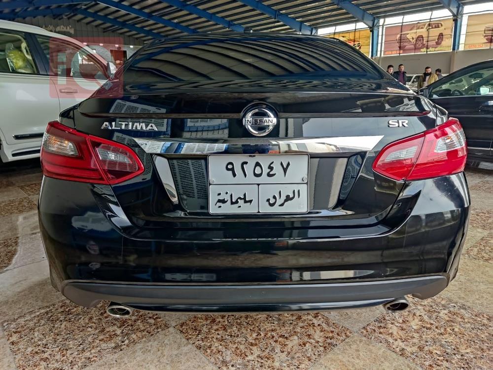 Nissan Altima